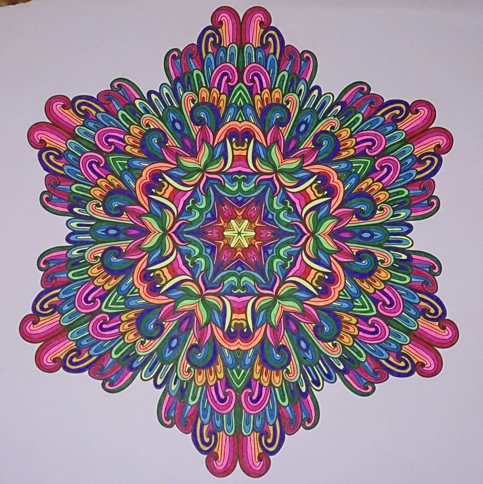 Mijn Allereerste Ingekleurde Mandala Ingekleurd Met Stabilo 68 Uit Het Enige Echte Ma